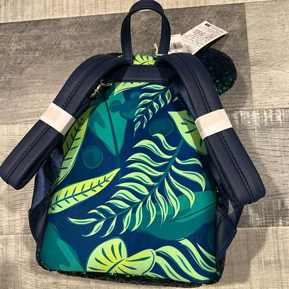 Disney Aulani Resort Loungefly Backpack - NWT - Picture 6 of 8